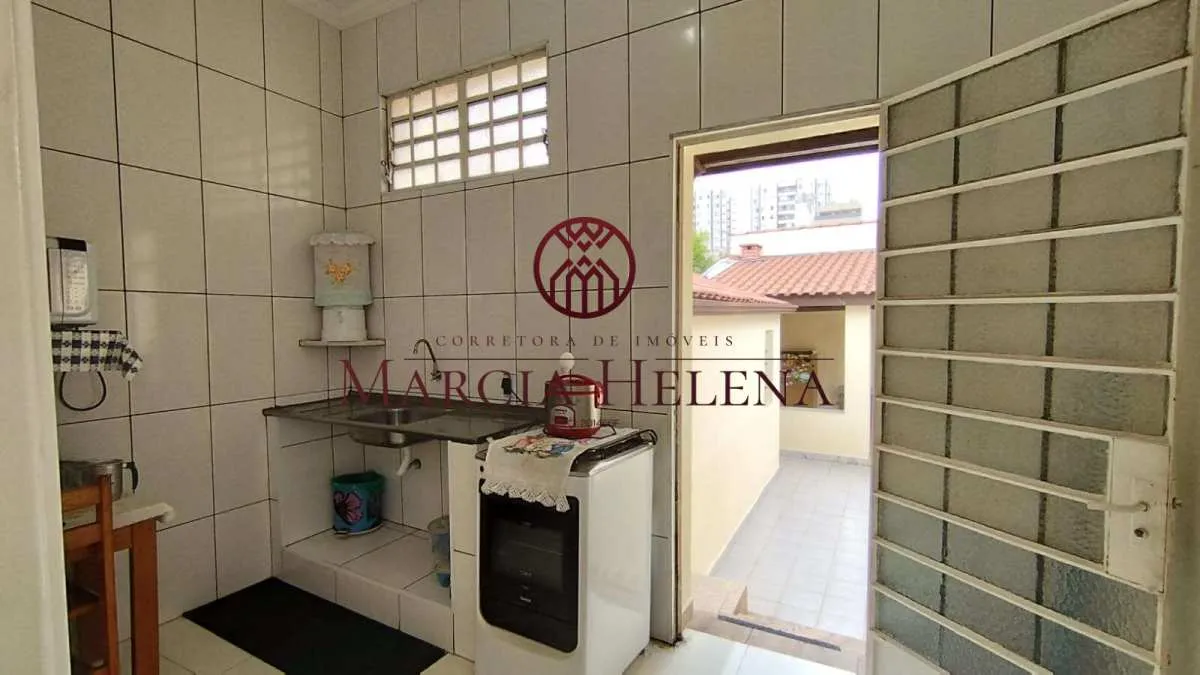 Imagem Casa à venda em Campinas, Bosque, com 2 quartos, 104m2