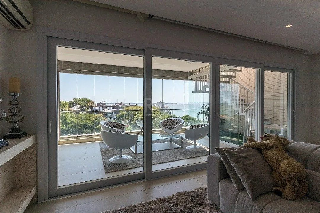 Imagem Cobertura para Venda - 319.17m², 3 dormitórios, sendo 3 suites, 4 vagas - Cristal