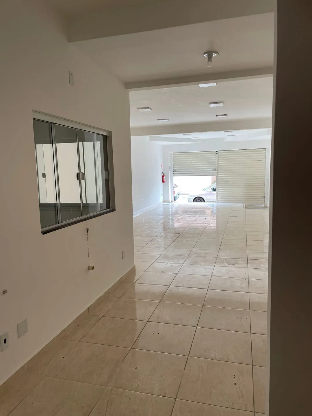 Imagem Comercial para Locação 82.33M², Centro, Pindamonhangaba - SP