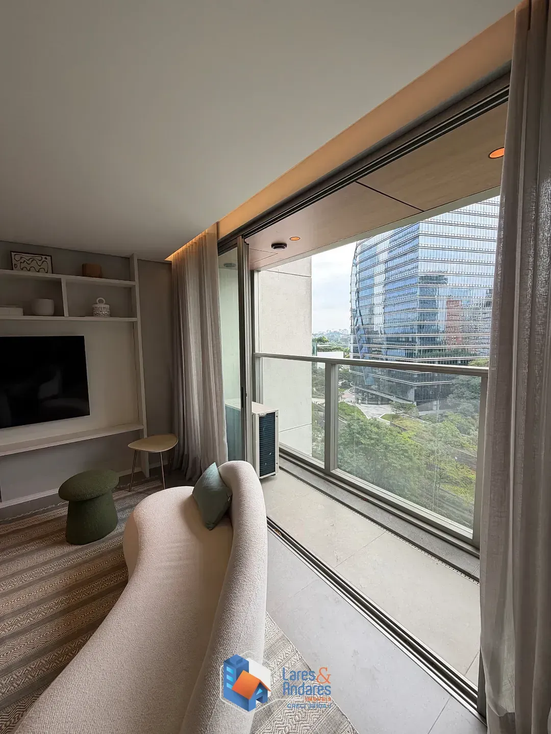Imagem Apartamento para venda em Vila Olímpia com 2 quartos, sendo 1 suíte, 68m²