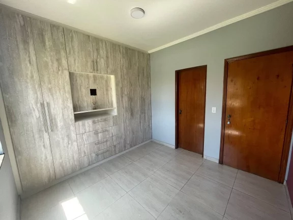 Imagem Casa de campo - Belíssima Chácara á venda em Boituva/SP, 1h20 da Capital