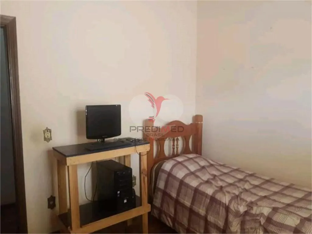 Imagem Casa de 3 quartos, 230m² no bairro Vila Antonieta I, em Lençóis Paulista