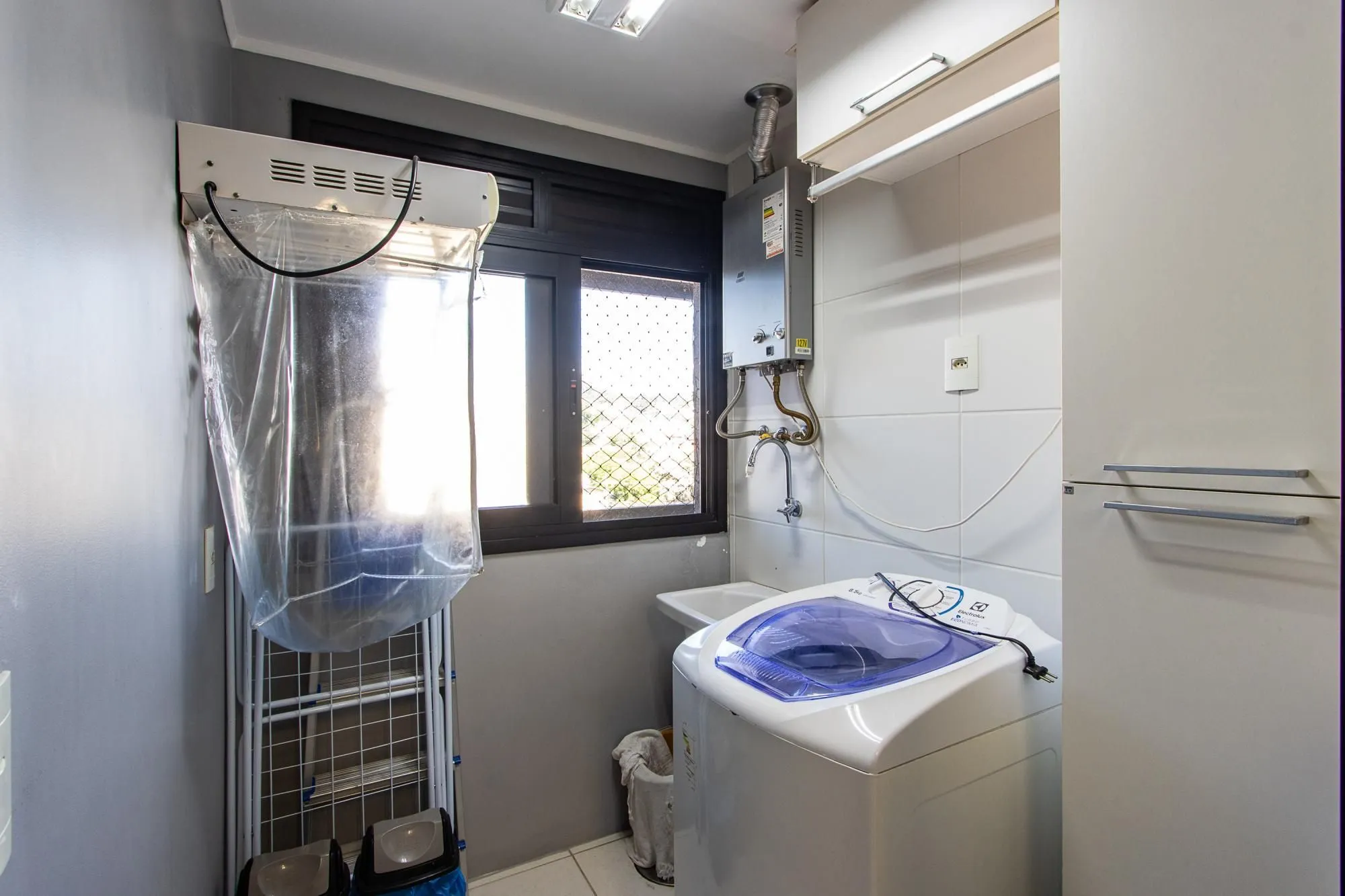Imagem Apartamento com 2 quartos e 65m² à venda em Tristeza, Porto Alegre.