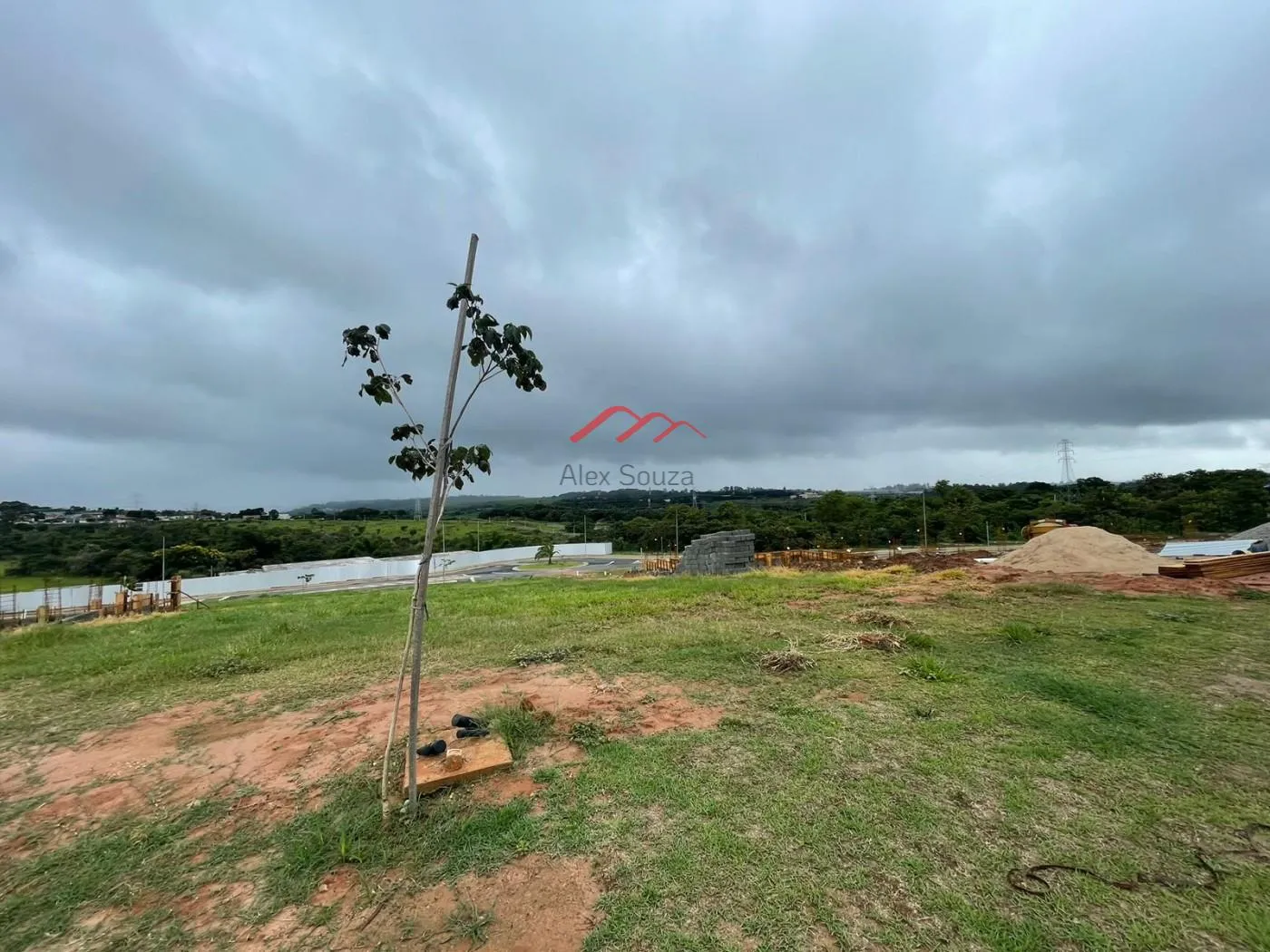 Imagem Terreno em Condomínio para Venda em Campinas, Loteamento Alphaville Campinas