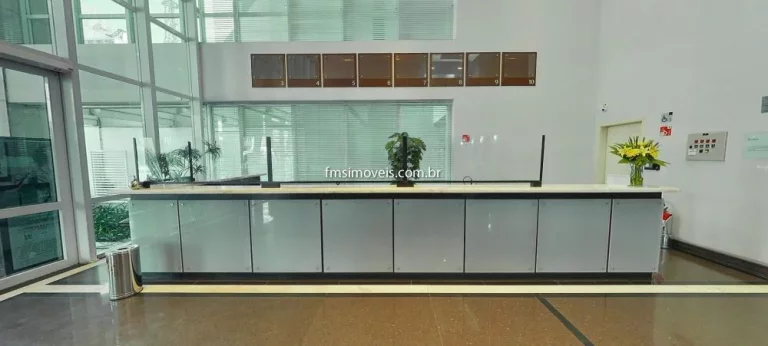 Imagem Espaço Comercial de Alto Padrão no Paraíso: 449m², 2 Banheiros e 12 Vagas de Garagem em São Paulo-SP