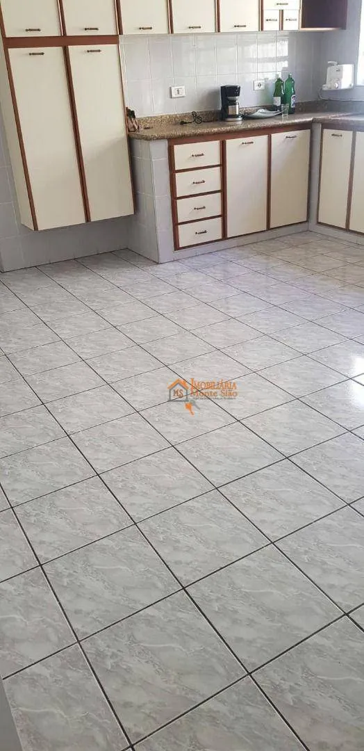 Imagem Casa com 4 dormitórios à venda, 157 m² por R$ 636.000,00 - Jardim Flor da Montanha - Guarulhos/SP
