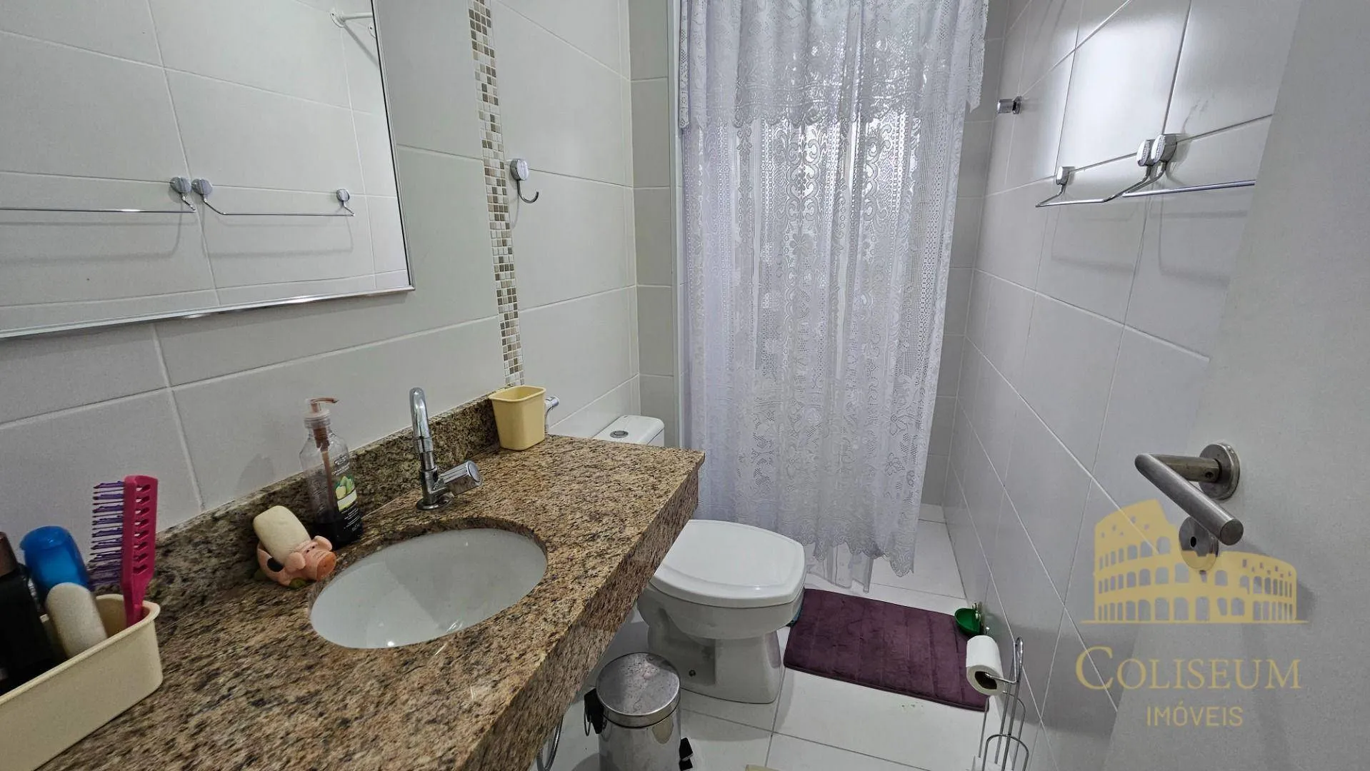 Imagem Apartamento com 3 dormitórios à venda, 122 m² por R$ 890.000,00 - Vila Guilhermina - Praia Grande/SP
