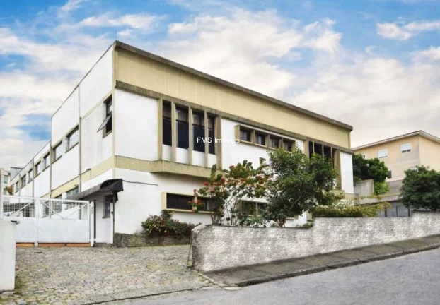 Imagem Galpão com 2.280m2 na Vila Siqueira, zona Norte