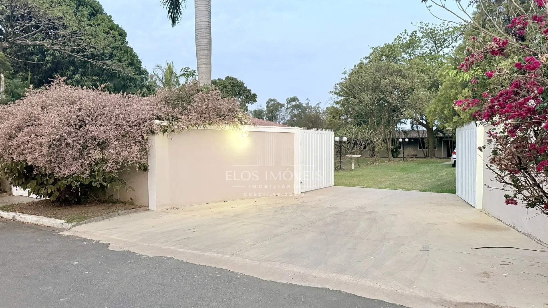 Imagem Chácara de 400m² no bairro Bairro dos Pires, em Limeira