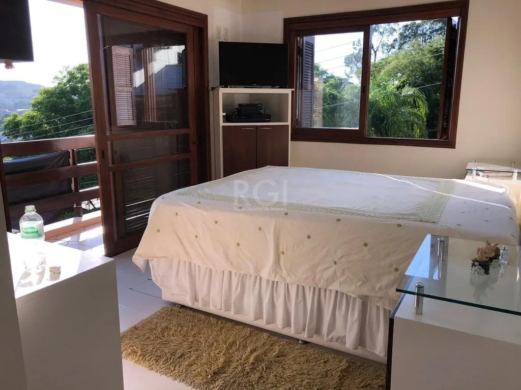 Imagem Casa de Condomínio em Cavalhada