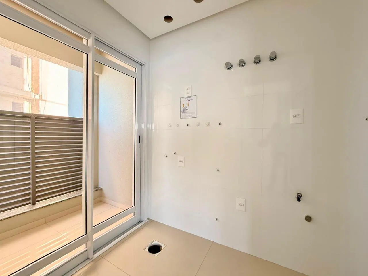 Imagem Apartamento com vista para o mar à venda com 182m2 por R$ 6.500.000,00