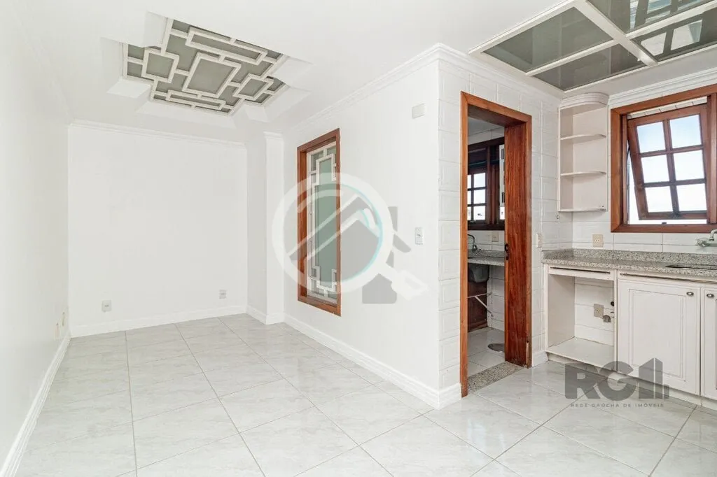 Imagem Apartamento de 118 m², com vista para o Guaíba! Com 3 dormitórios, sendo 1 suíte com sacada, amp...
