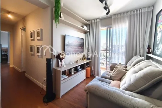 Imagem No bairro Vila Satúrnia, este apartamento de 57m² se destaca pela praticidade e pelo bom aproveita...