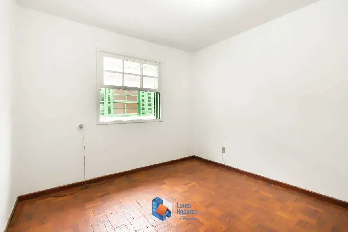 Imagem Sobrado para venda em Vila Alexandria com 3 quartos, sendo 1 suíte, 201m²