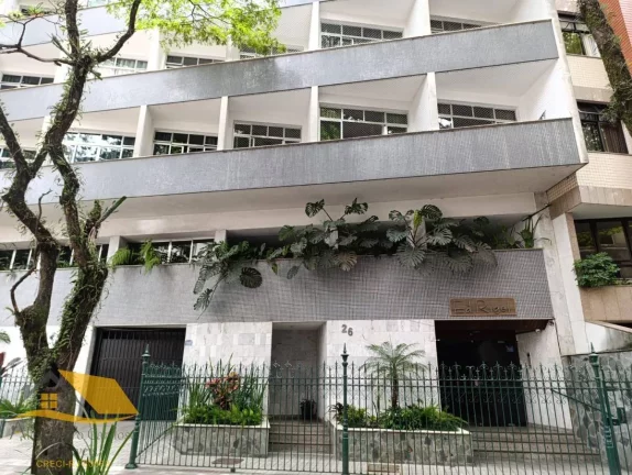 Imagem Vendo Apartamento no Centro com 3 Quartos Mais Dependência Completa e Garagem