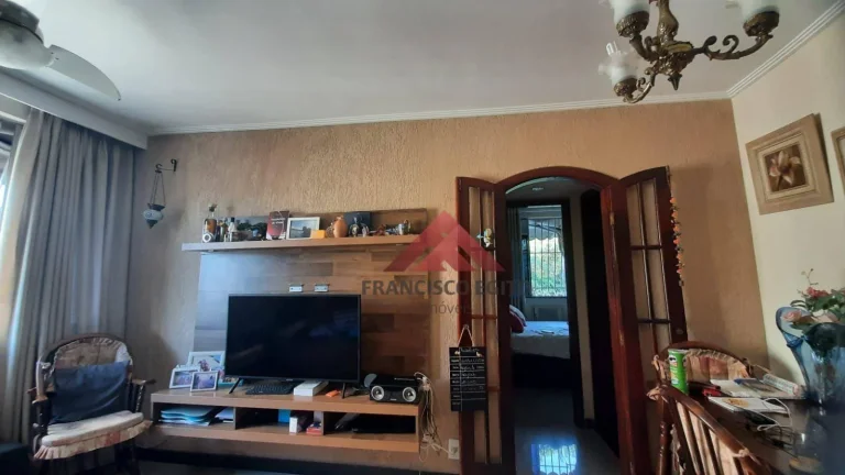 Imagem Apartamento com 2 quartos, 62 m², à venda por R$ 350.000