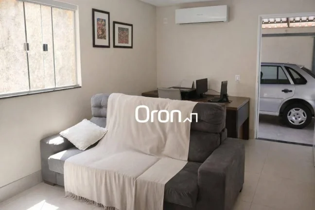 Imagem Casa com 3 dormitórios à venda, 200 m² por R$ 490.000,00 - Jardim Olímpico - Aparecida de Goiânia/GO