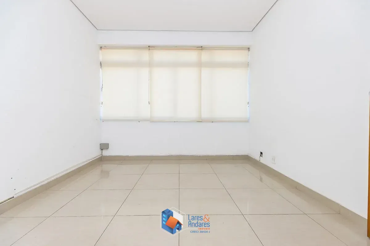 Imagem Conjunto comercial para venda em Centro, 353m²