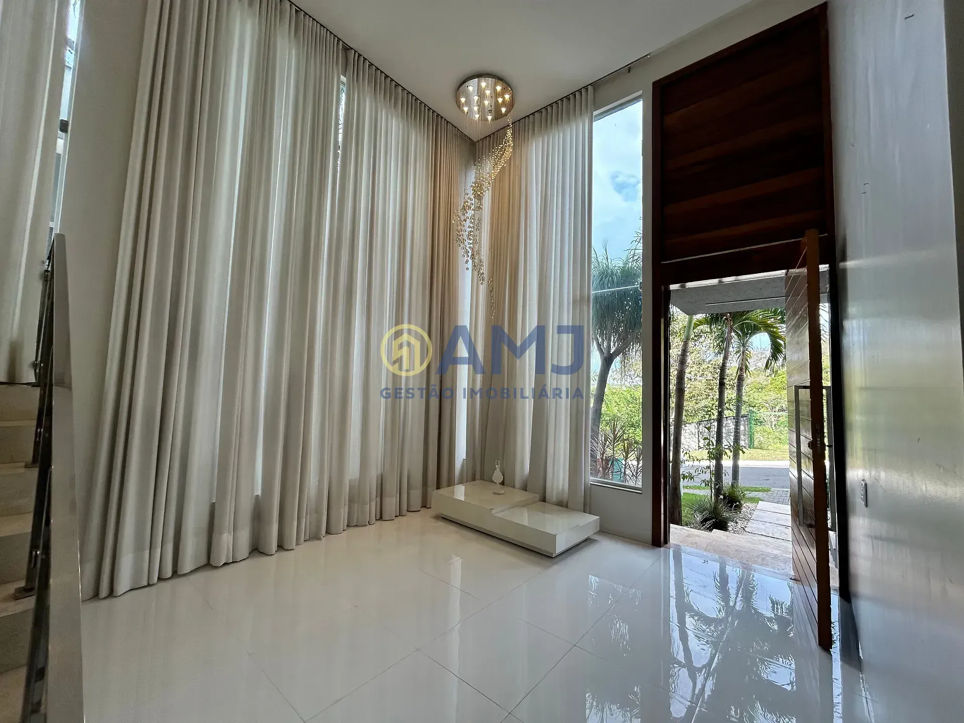 Foto do imóvel Sobrado para locação, Condomínio do Lago 3ª Etapa, Goiânia, GO em Endereço não informado