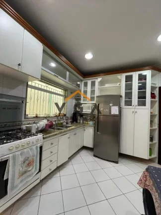 Imagem Casa para Venda em São Paulo, Jardim Triana, 4 dormitórios, 1 suíte, 3 banheiros, 4 vagas