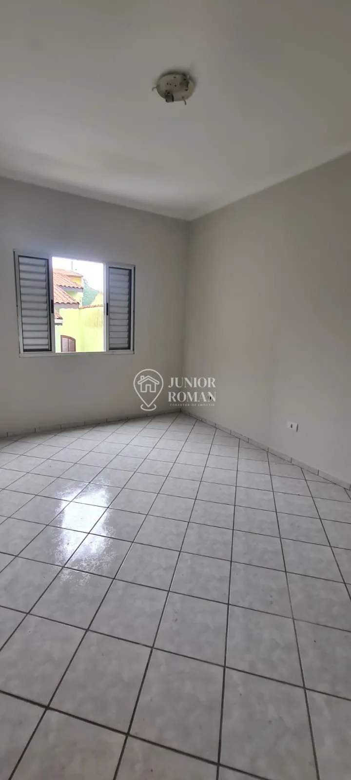 Imagem SOBRADO 3 DORM l SUITE COM VARANDA l ÁREA GOURMET - PQ. SELETA - SBC