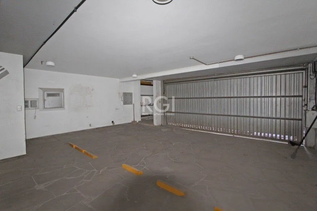 Imagem Apartamento para Venda - 388m², 4 dormitórios, sendo 3 suites, 3 vagas - Auxiliadora