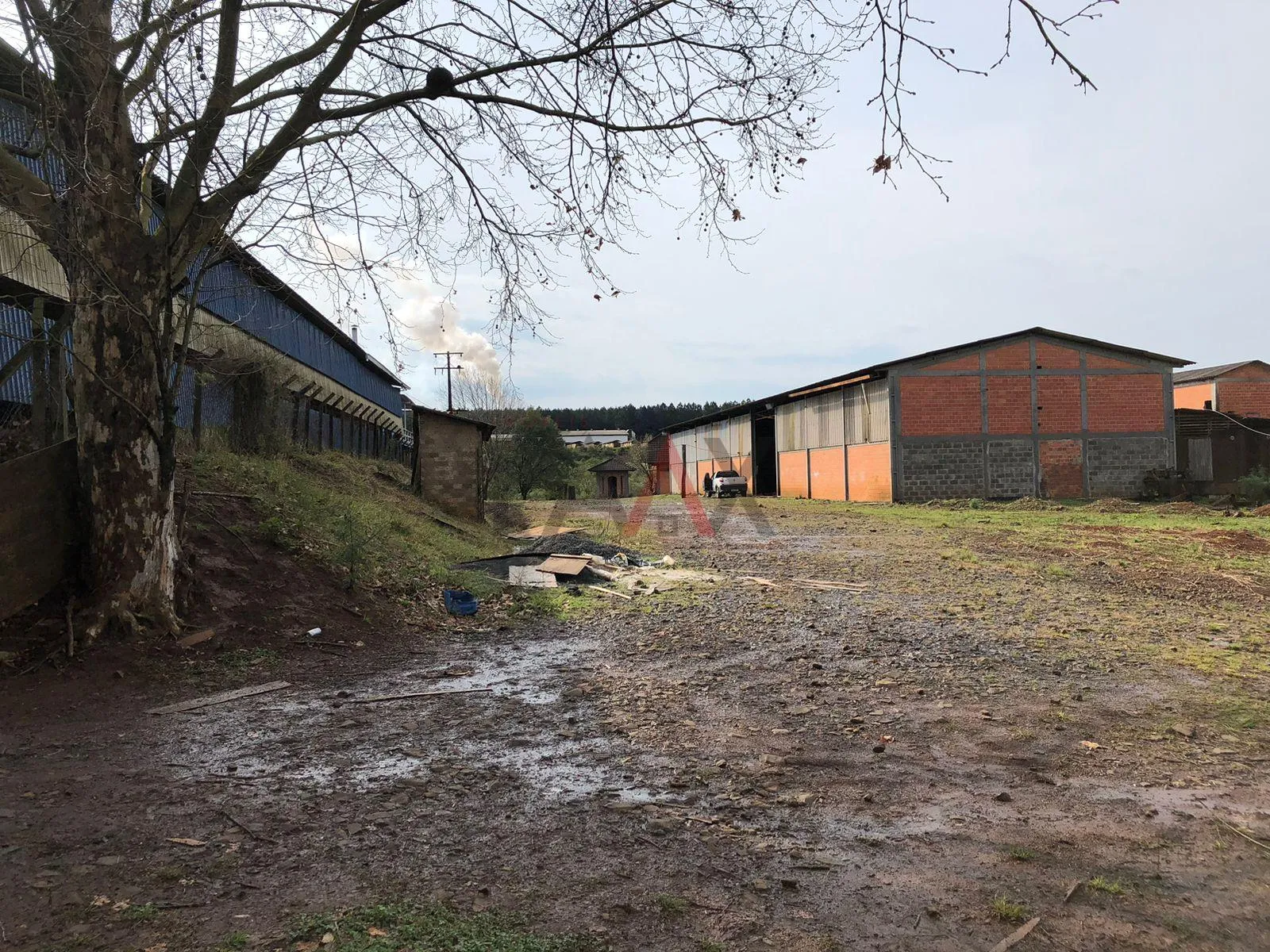 Imagem Barracão com escritório para locação 830.00 m , ATALAIA, GUARAPUAVA - PR