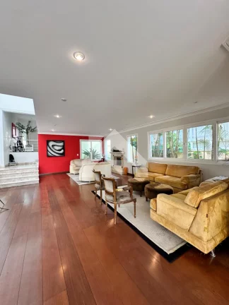 Imagem Casa de Condomínio em Tamboré - Santana de Parnaíba, SP
