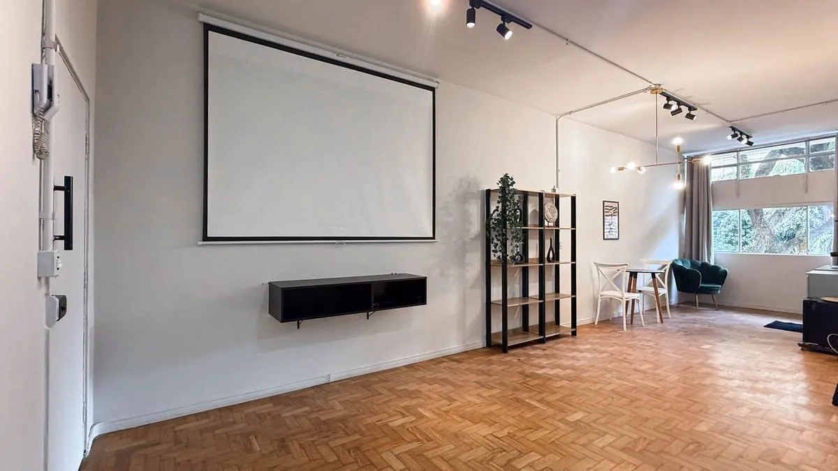 Imagem Apartamento com 1 Quarto para alugar, 39m² - Centro