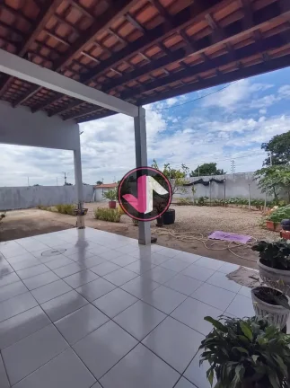 Imagem Residencial Santa Terezinha Seja bem-vindo ao Residencial Santa Terezinha, um espaço acolhedor e id...