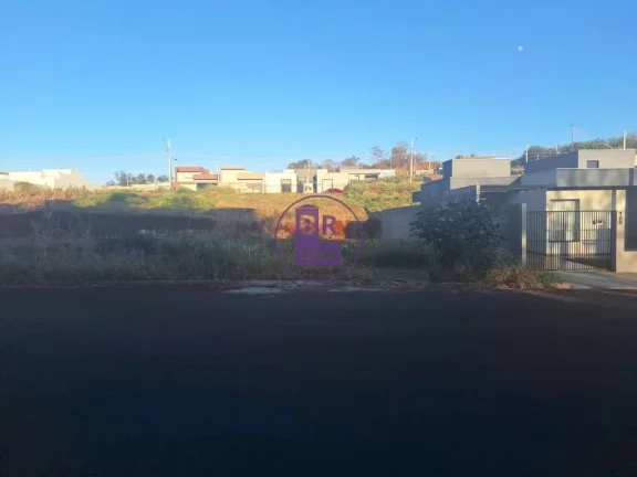Imagem Terreno á venda no Parque do Vale Ibiporã