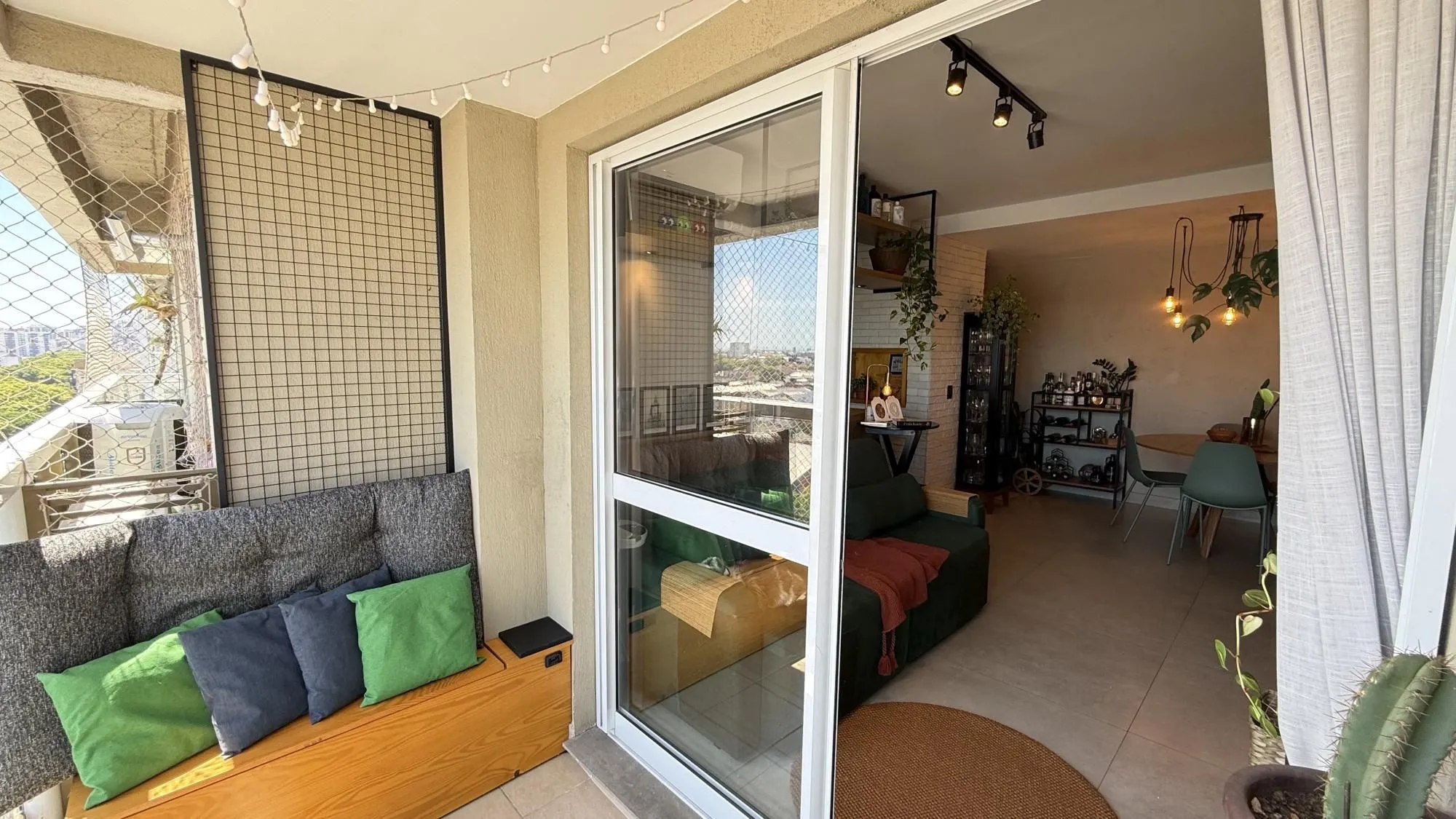 Imagem Apartamento 2 Quartos com Vaga à Venda na Av. Polônia - São Geraldo