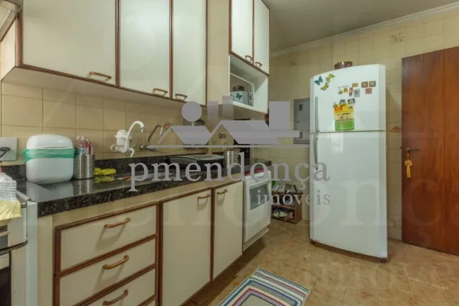 Imagem Apartamento na Vila Madalena com 3 quartos ( 1 suíte ) e 2 vagas, 102m²