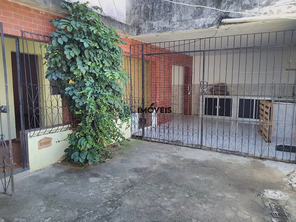 Imagem Casa a Venda no bairro Colubandê - São Gonçalo, RJ