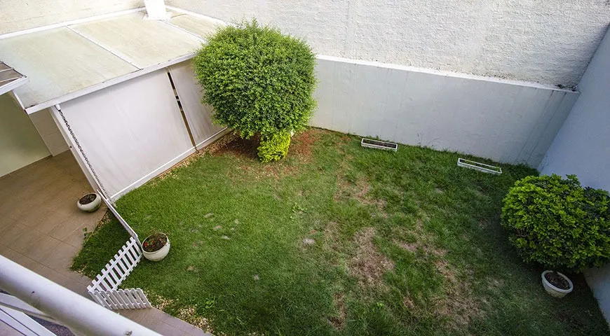 Imagem Excelente Sobrado no Residencial Granja Olga 1