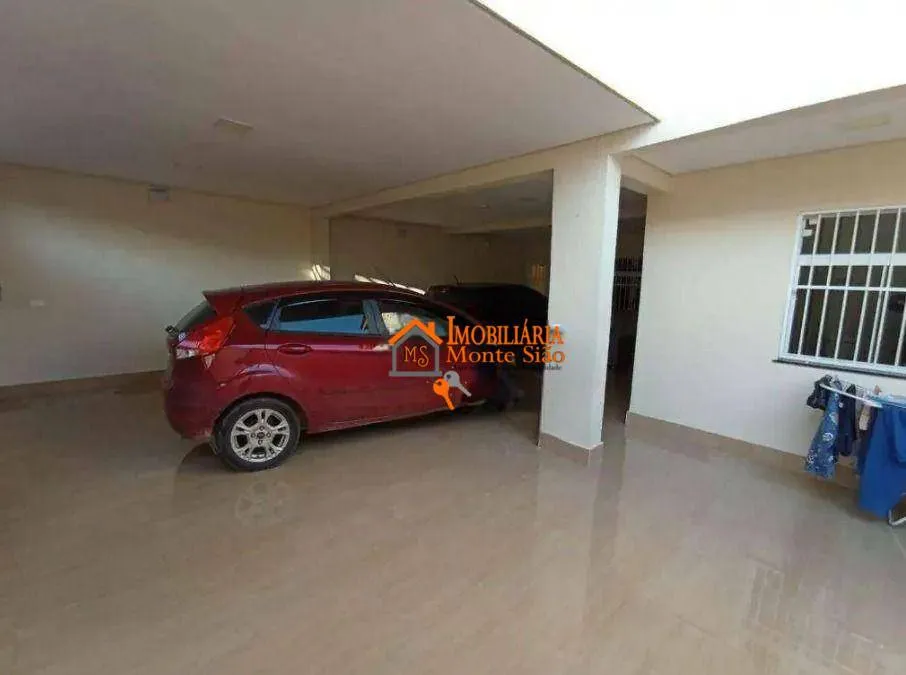 Imagem Casa com 3 dormitórios, 240 m² - venda por R$ 1.272.000 ou aluguel por R$ 8.400/mês - Jardim Bom Clima - Guarulhos/SP