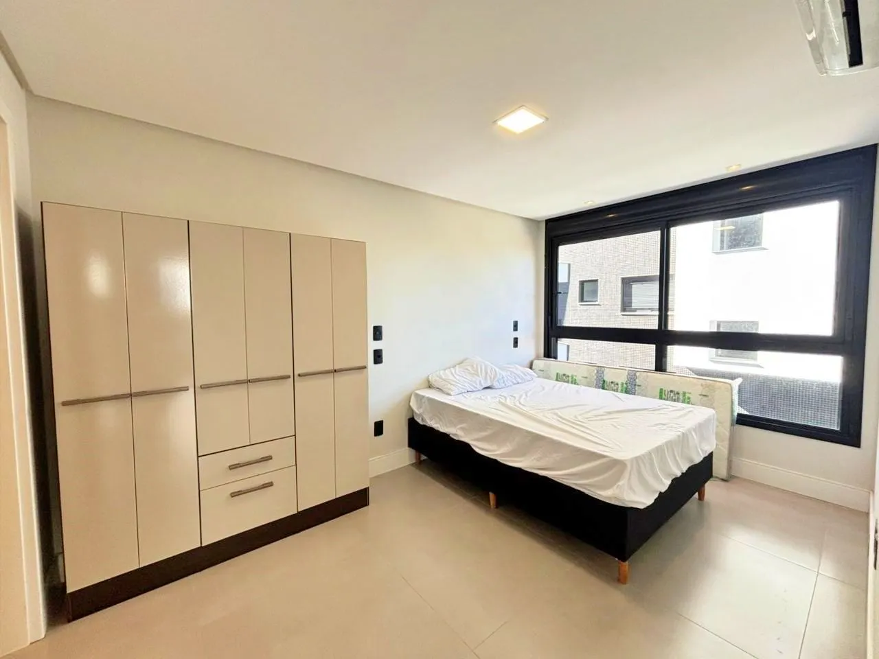 Imagem Apartamento à venda em Torres, Praia da Cal, com 2 quartos, 60.19m2