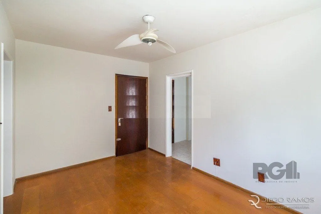 Imagem Apartamento 2 dormitórios, sendo 1 suíte, 72 m² de área privativa e 2 vaga(s) de garagem. Localizado na Rua/Av. Bagé, no bairro Petrópolis em Porto Alegre.