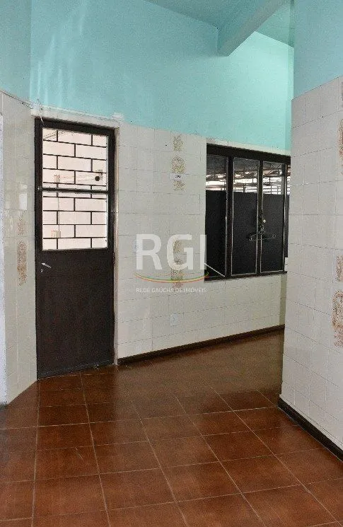 Imagem Loja para Venda - 230.6m², 0 dormitórios, 1 vaga - Camaquã