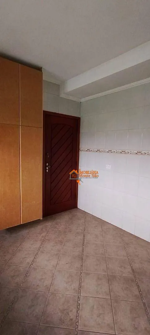 Imagem Sobrado com 4 dormitórios à venda, 160 m² por R$ 860.000,00 - Jardim Zaira - Guarulhos/SP