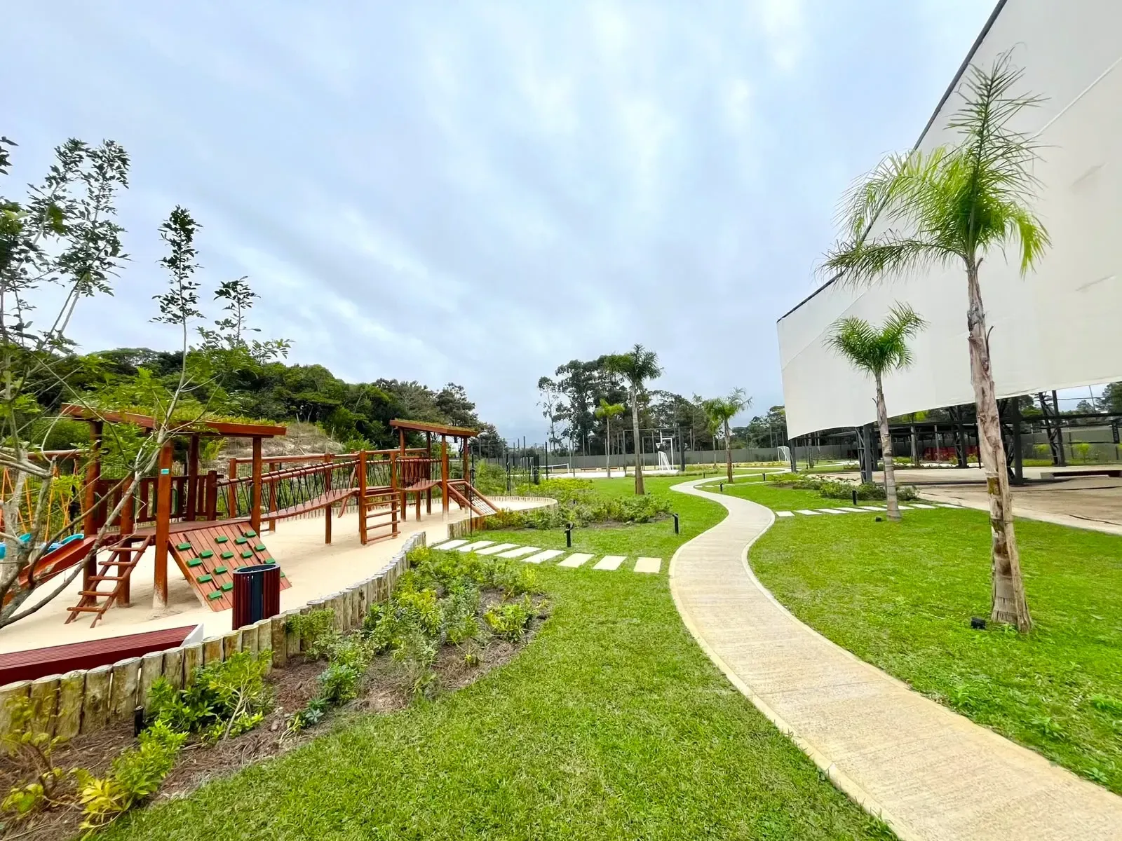 Imagem Terreno em Condomínio à Venda, 300 m² em Gleba B (Arroio Teixeira) - Capão da Canoa