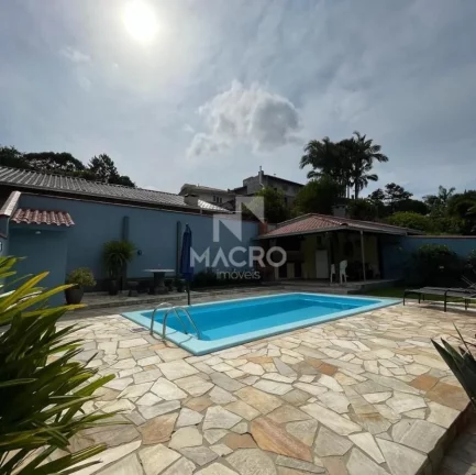 Imagem Casa com Piscina | São Luís | 4 quartos | 196m²