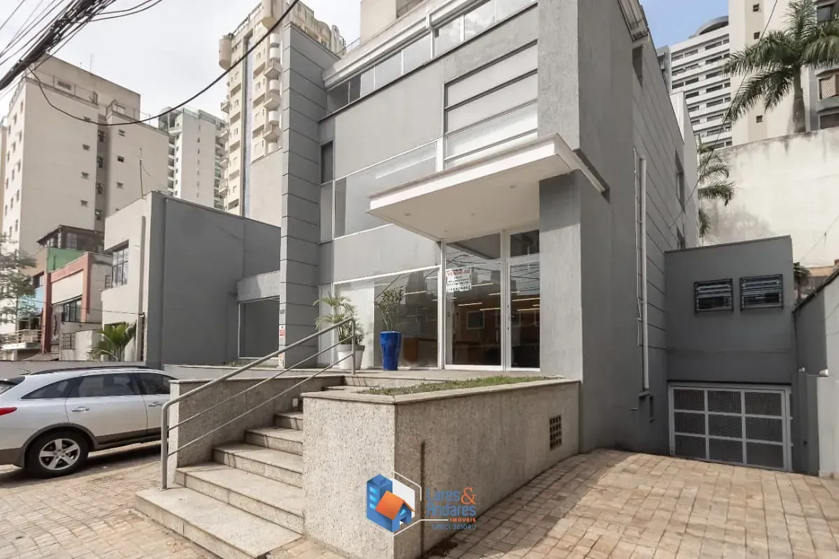 Imagem Casa comercial para venda em Vila Andrade, 760m²