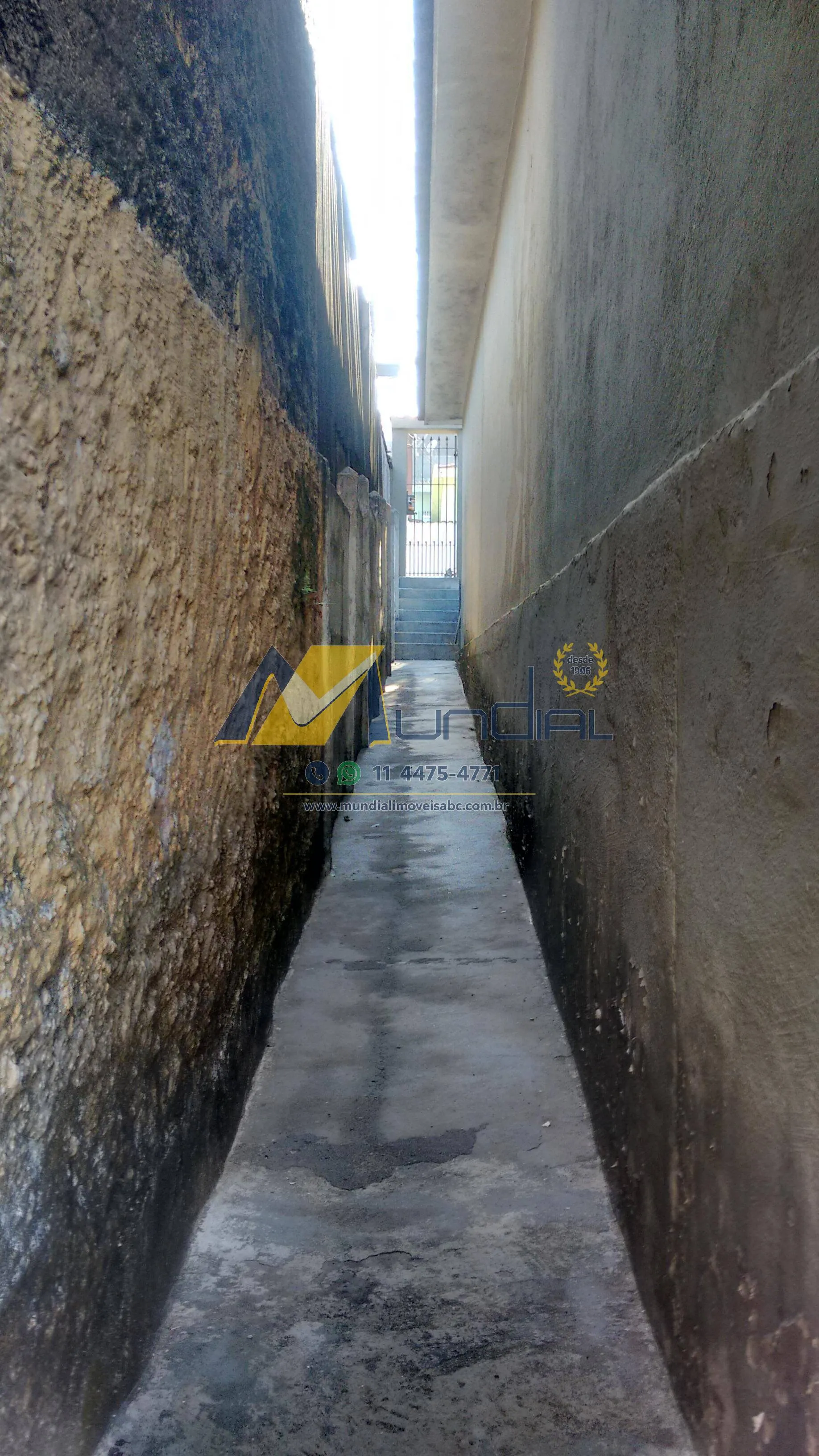 Imagem Casa localizada em ótima região, ideal para quem busca conforto.