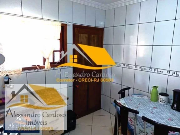 Imagem Casa linear de 3 quartos e 1 suíte na Praça da Furunfa