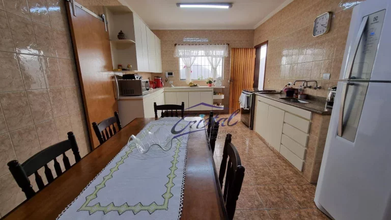 Imagem Casa Térrea com 3 quartos (1 suíte) à venda, 141 m² - Vila Romana - São Paulo/SP