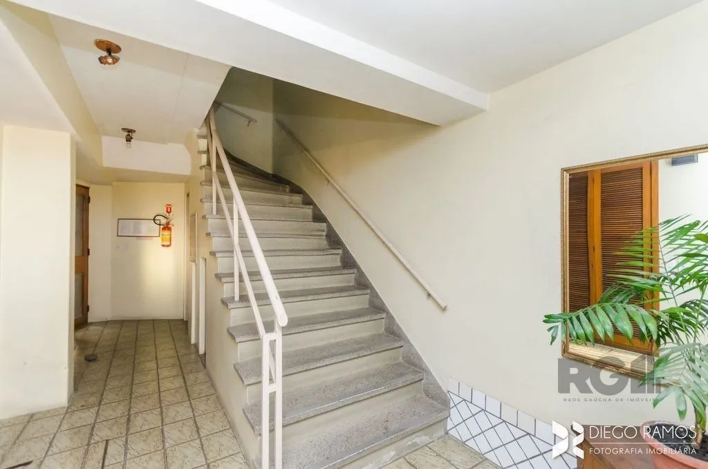 Imagem Apartamento 2 dorms à venda Rua Guilherme Alves, Jardim Botânico - Porto Alegre