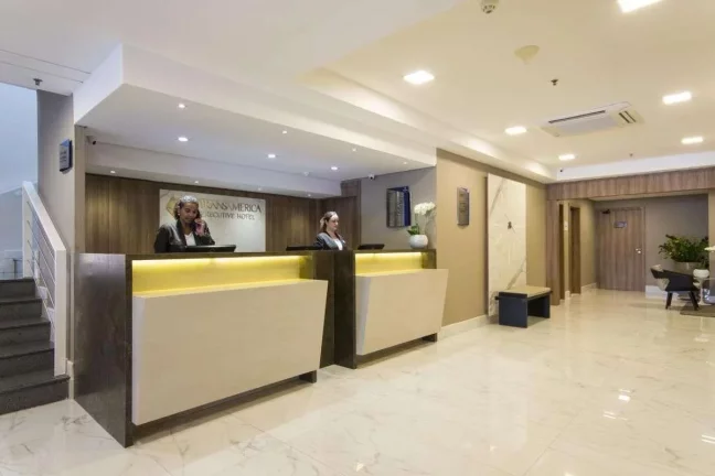 Imagem Flat disponível para locação no Transamerica Executive Jardins, com 50m², 1 dormitórios e 1 vaga