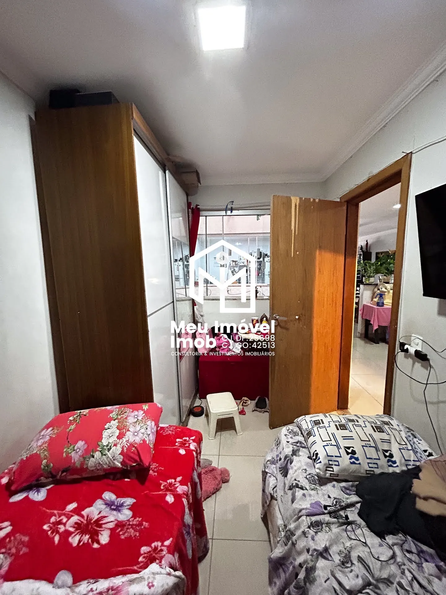 Imagem Casa 4 Quartos 1 Suíte 2 Vagas 200m² Elevador Lazer