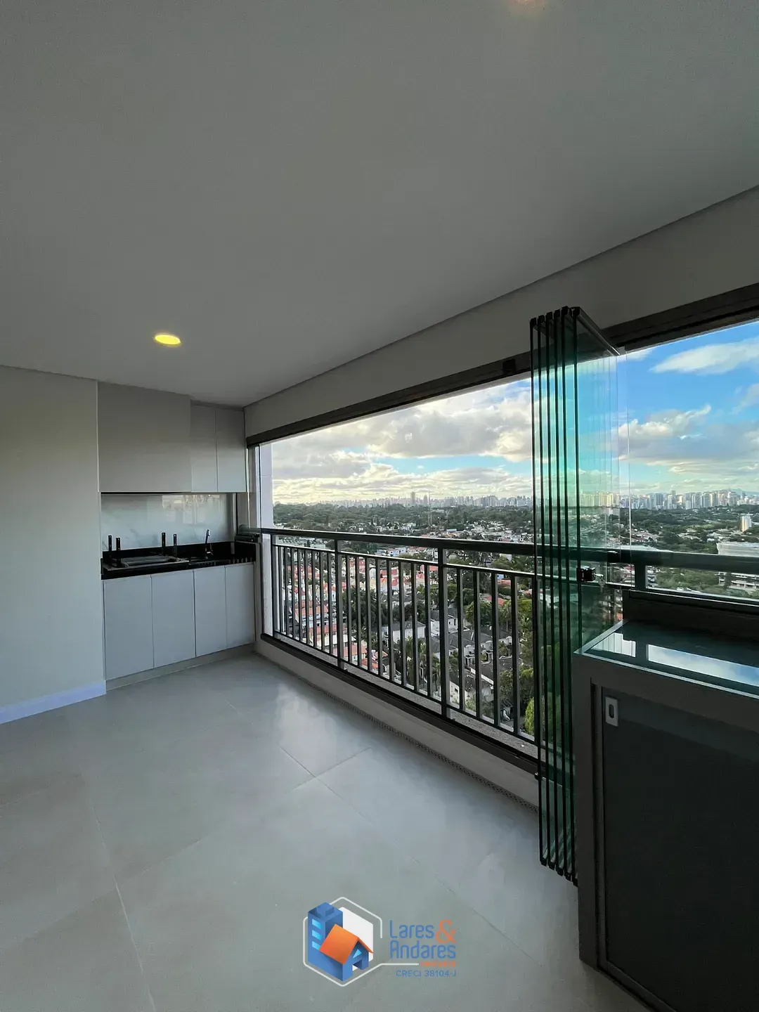 Imagem Apartamento para venda e locação em Jardim Prudência com 2 quartos, sendo 1 suíte, 75m²